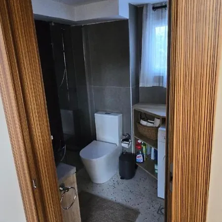 3 Bedroom アパート *